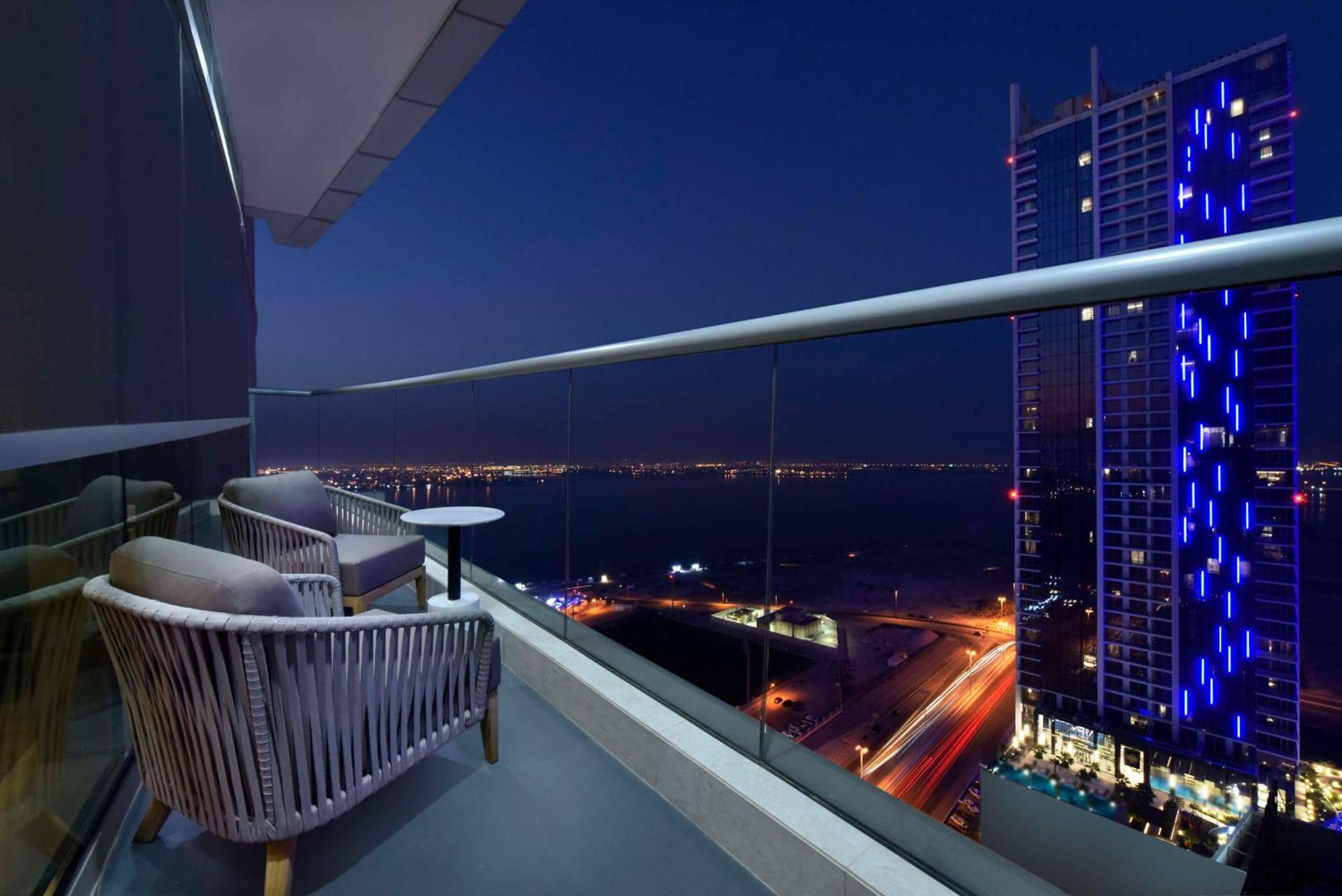 Hilton Bahrain Hotel 5*
